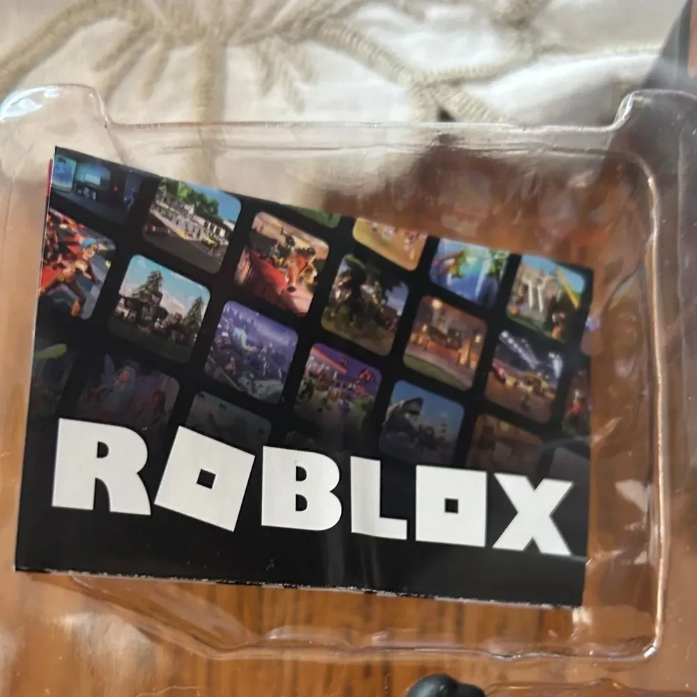 Roblox Jailbreak The Golden Collector Series 3 includes Mystery Figure